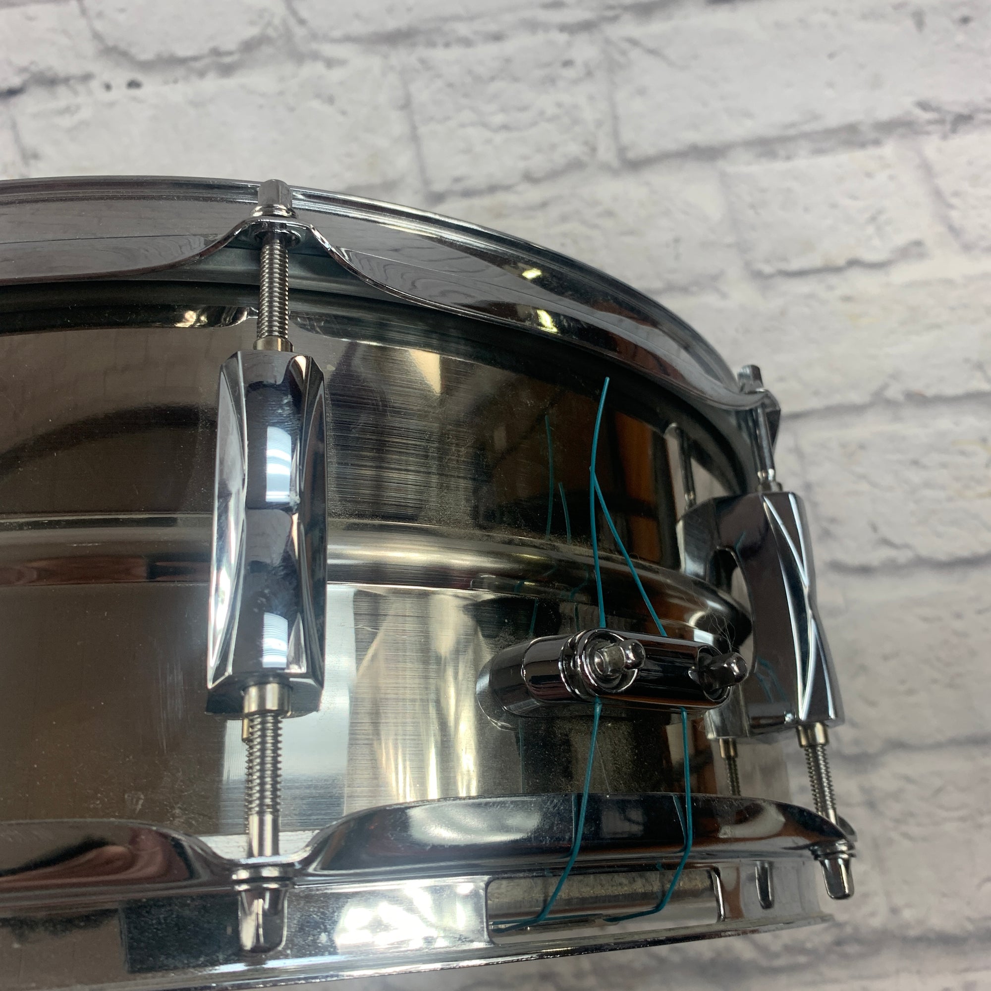 Pearl 14 x 5.5 Sensitone Custom Alloy Snare Drum