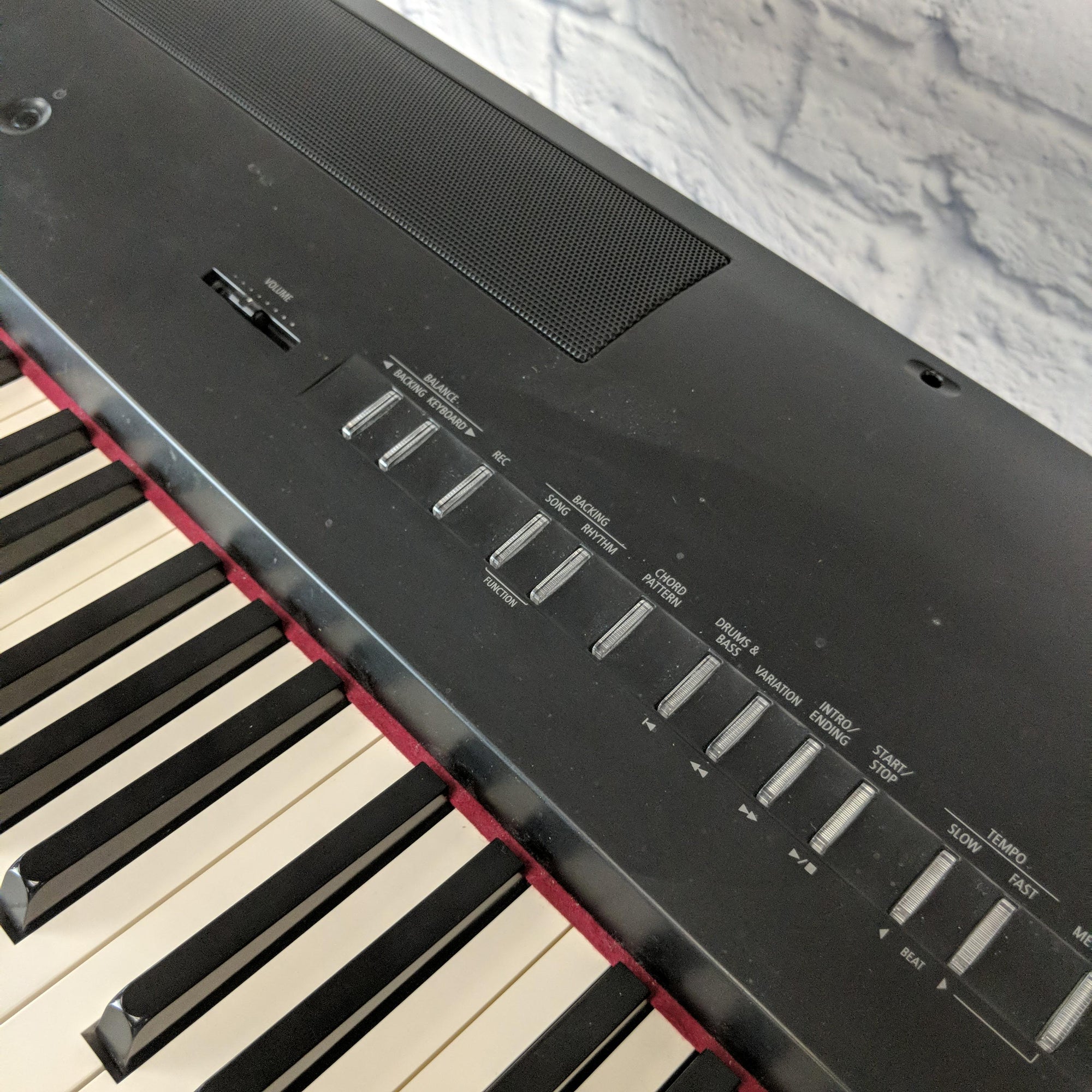 Roland FP80 Electric Piano with gator case