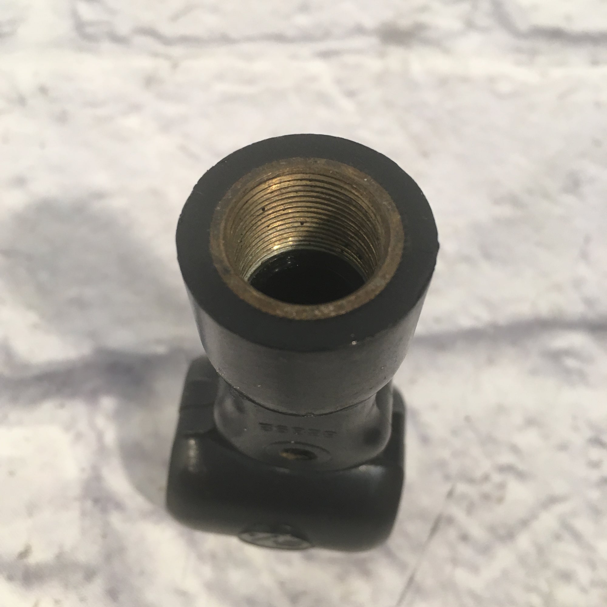 Dynamic Stage Microphone Clip