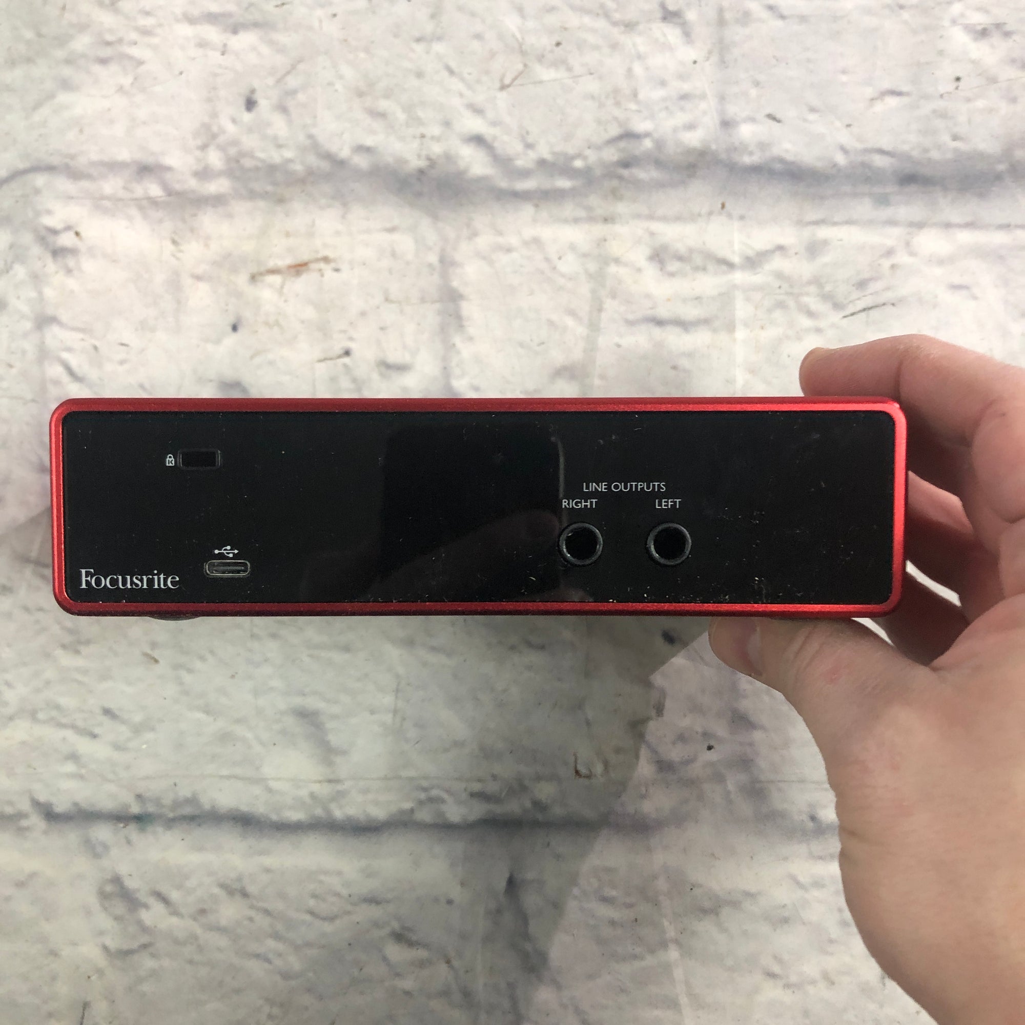 Focusrite Scarlett 2i2 USB Recording Interface