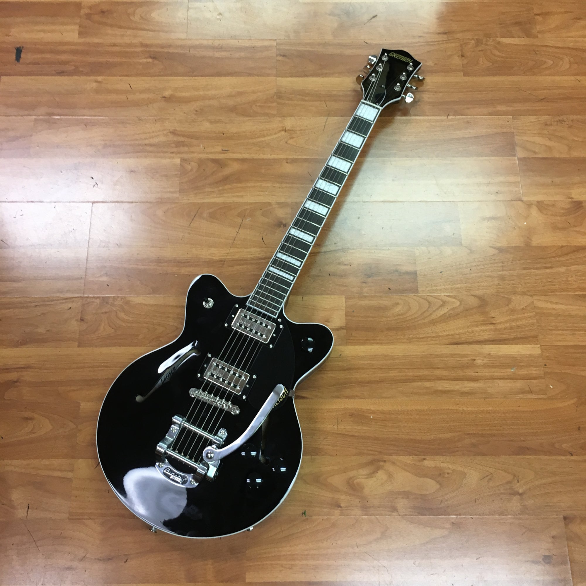 Gretsch G2655t Streamliner JR with BIgsby