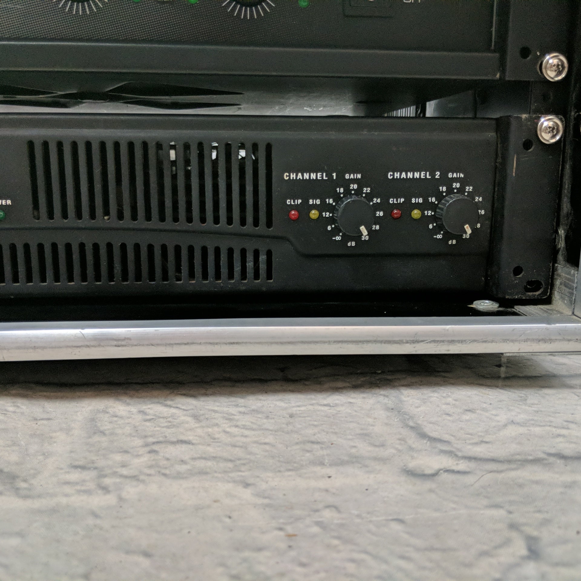 QSC RMX850 RMX-850 Power Amp