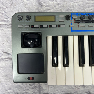 Novation Xio 25 Synth