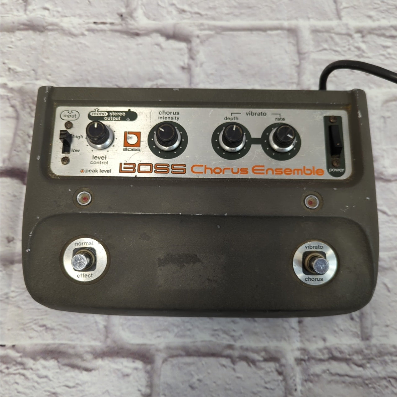 boss jazz chorus pedal Boss Vintage CE-1 Chorus Ensemble Chorus Pedal
