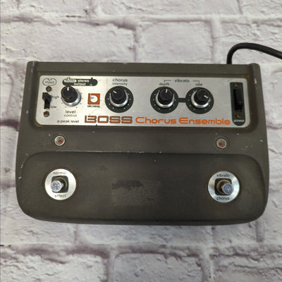 Boss Vintage CE-1 Chorus Ensemble Chorus Pedal