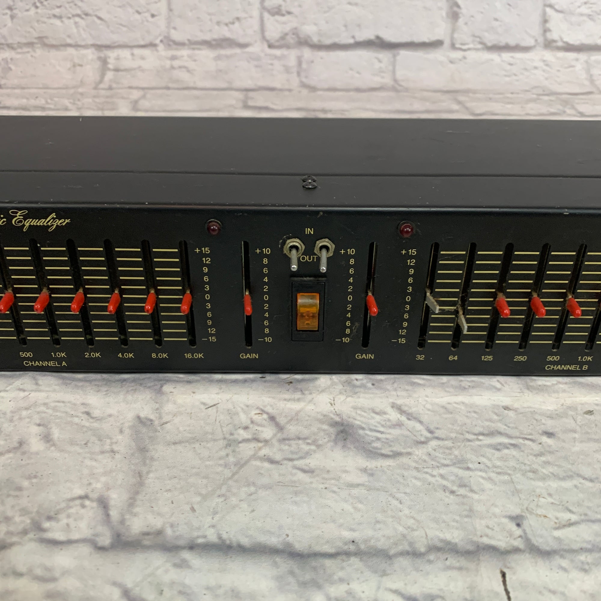 Biamp EQ/210 Graphic Equalizer