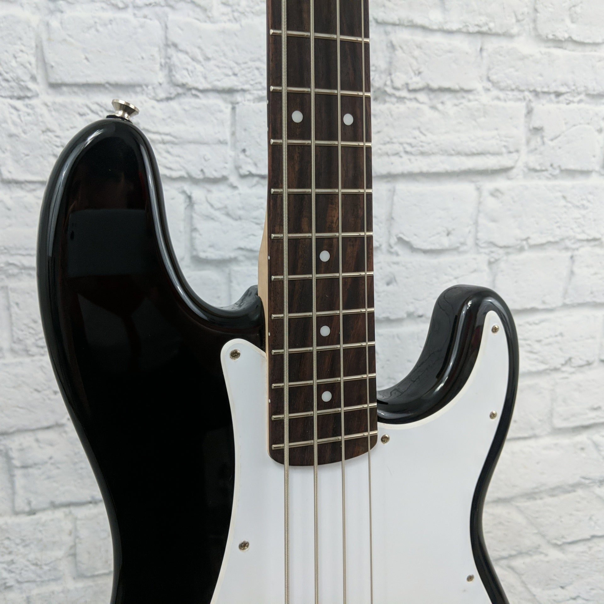** Fender Squier Affinity Precision P Bass Black