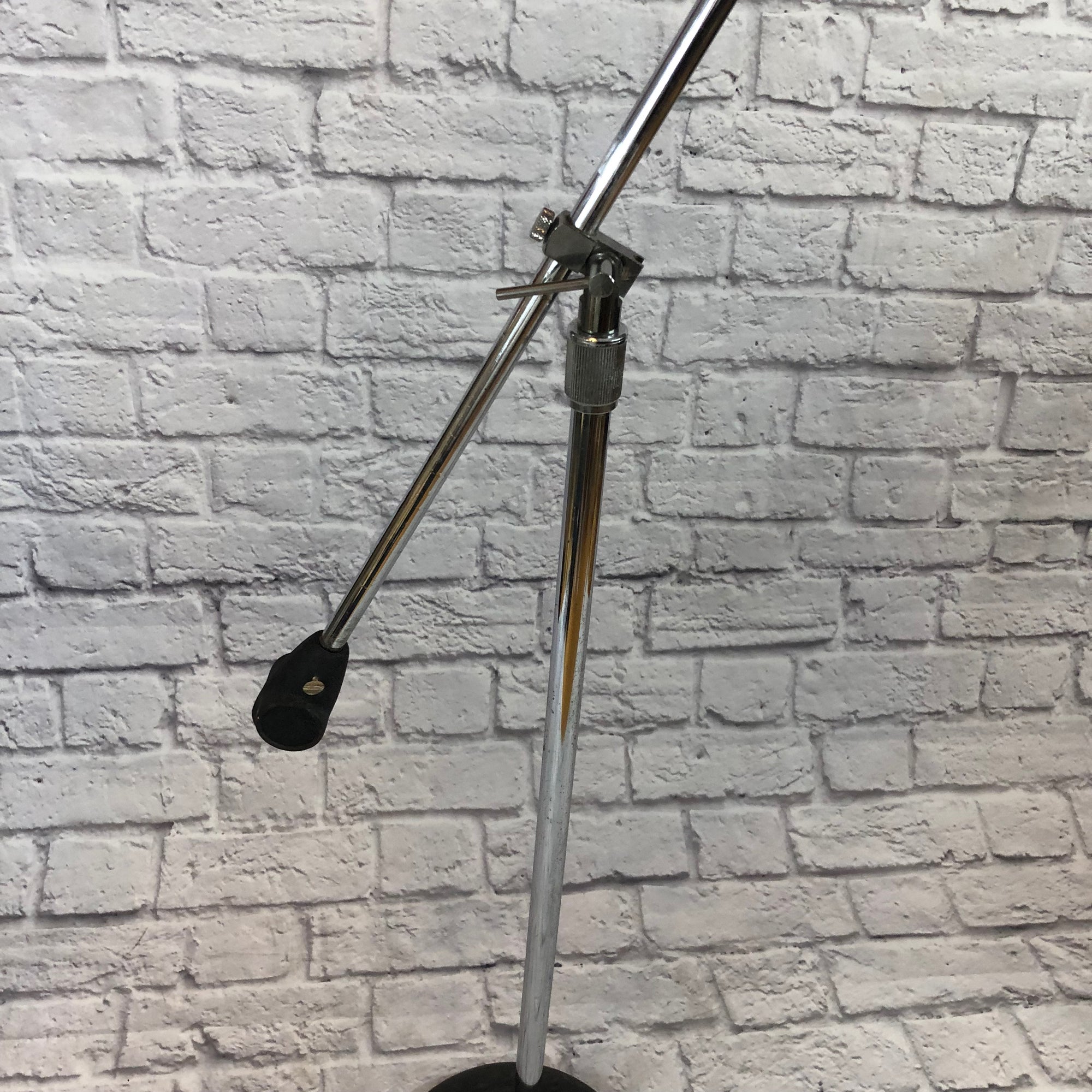 Microphone Boom Stand with Round Base and Counterweight