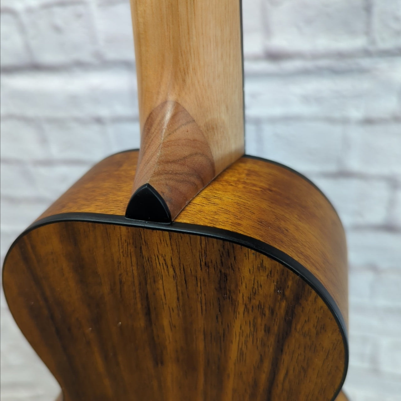 D'Angelico Premier Montauk CS Koa Soprano Ukulele DAUSOP2KOA