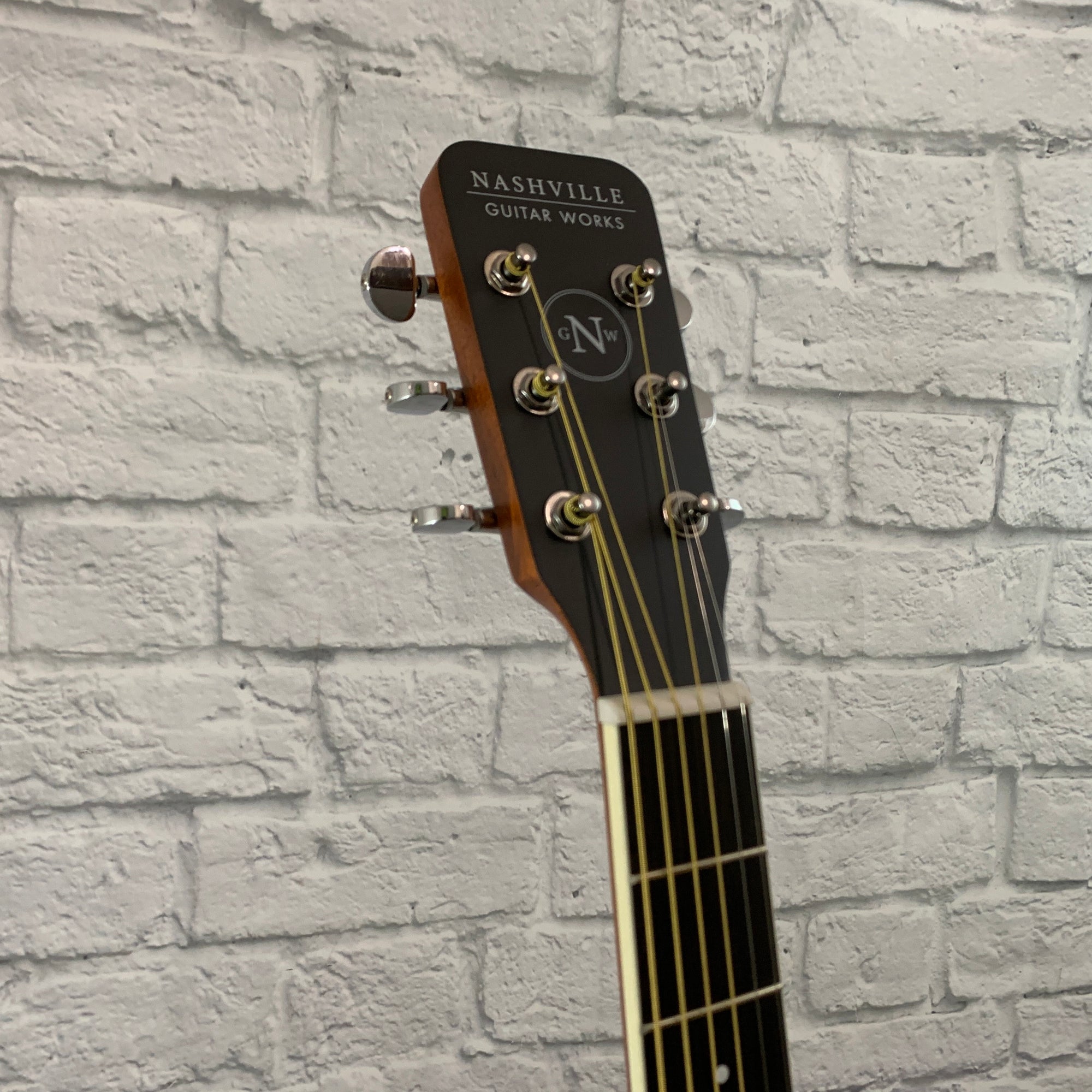 Nashville Guitar Works OM10CE Orchestra Cutaway Acoustic Electric - Natural