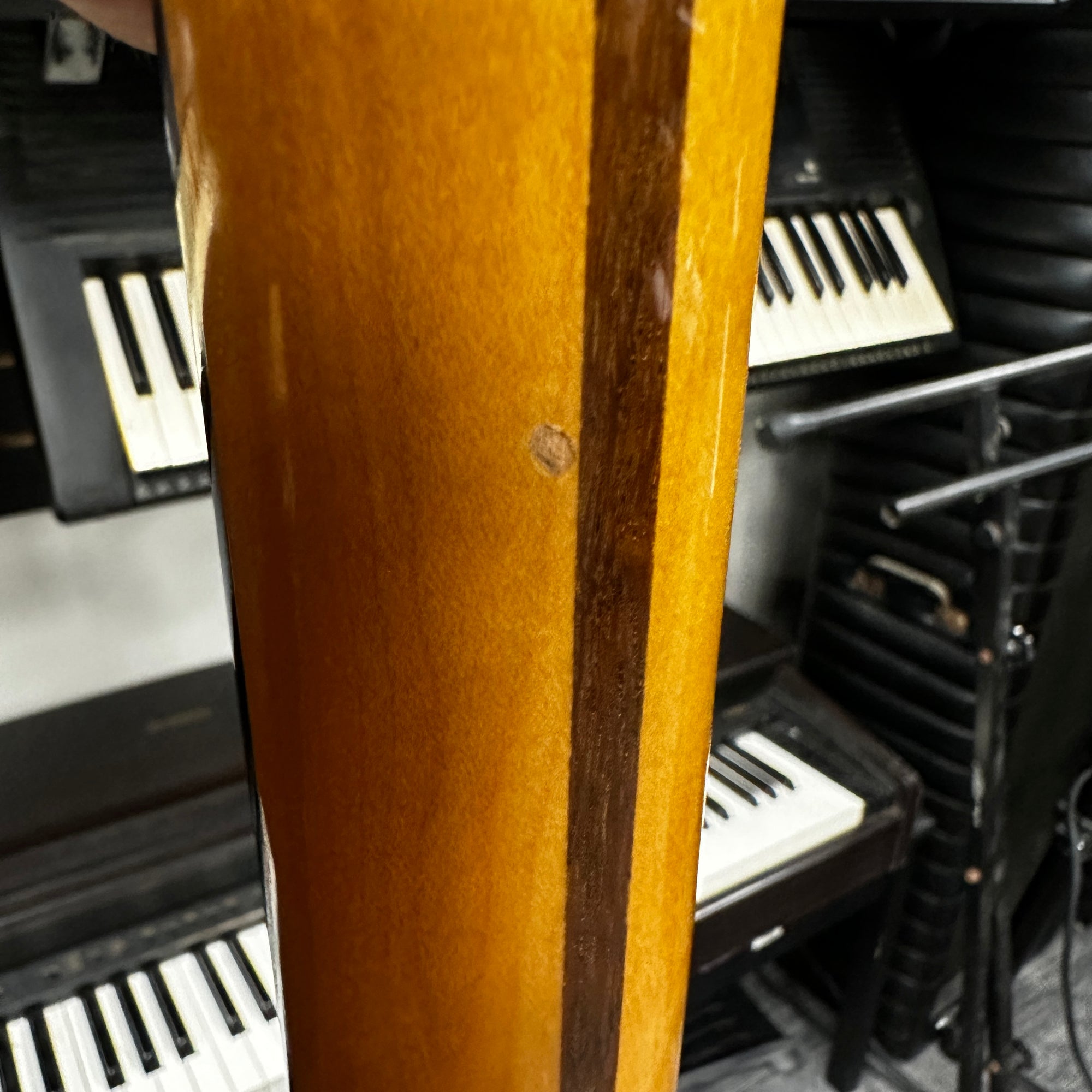 Seismic Audio 15 Bass Cabinet with Ampeg Speaker