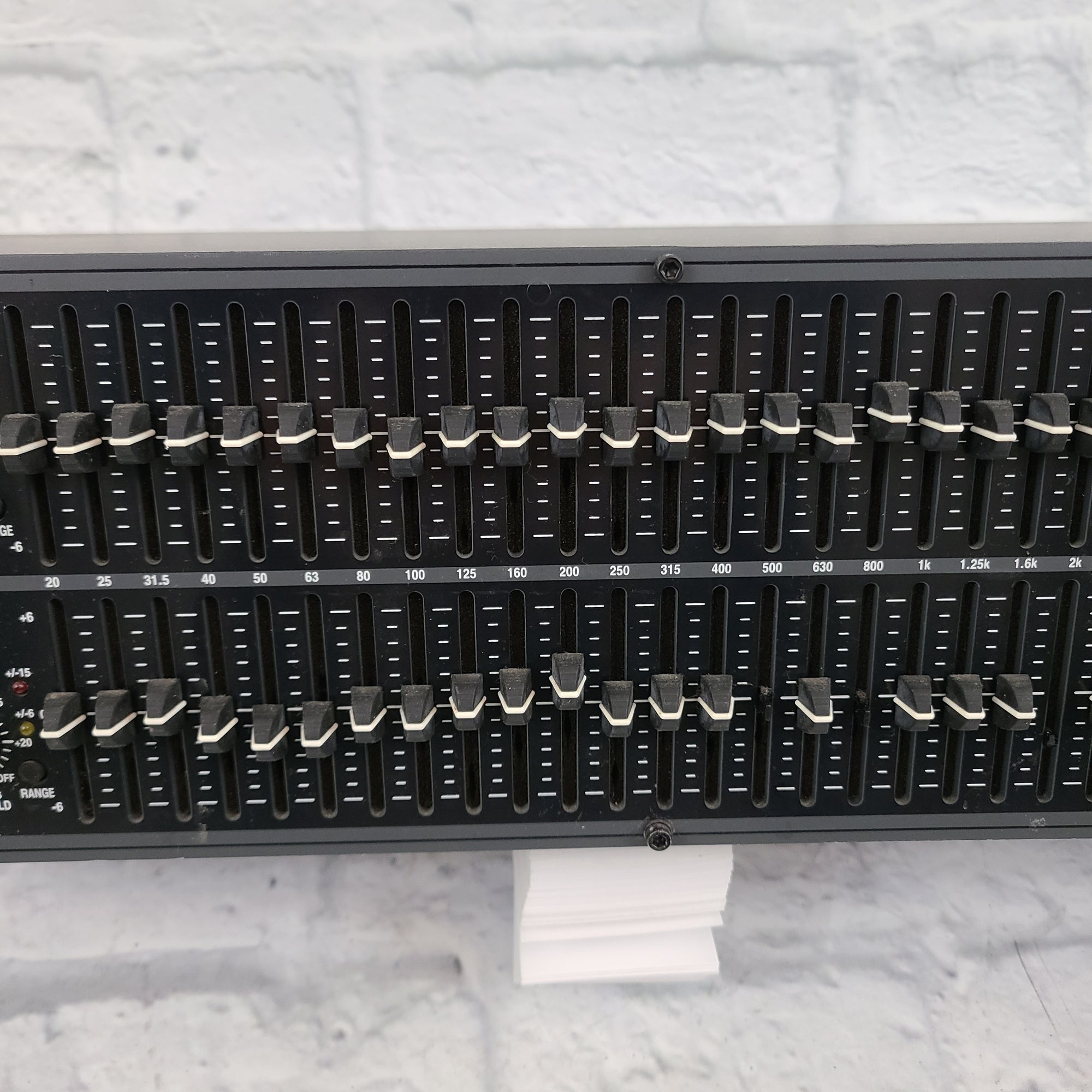 DBX 2231 Rack EQ