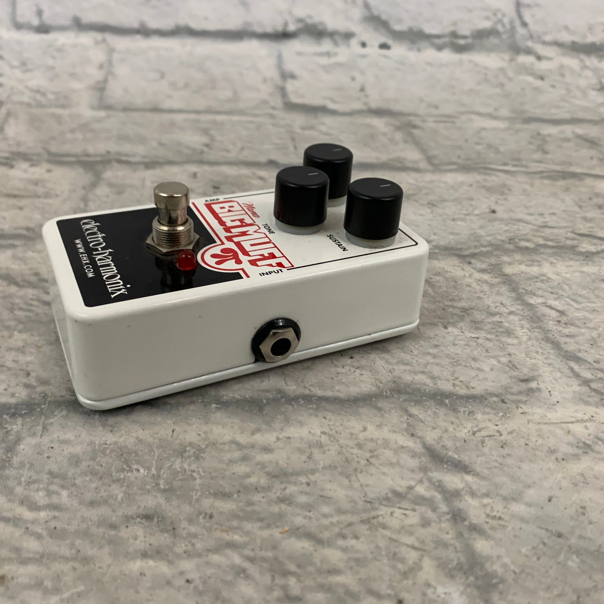 Electro-Harmonix Nano Big Muff - Evolution Music
