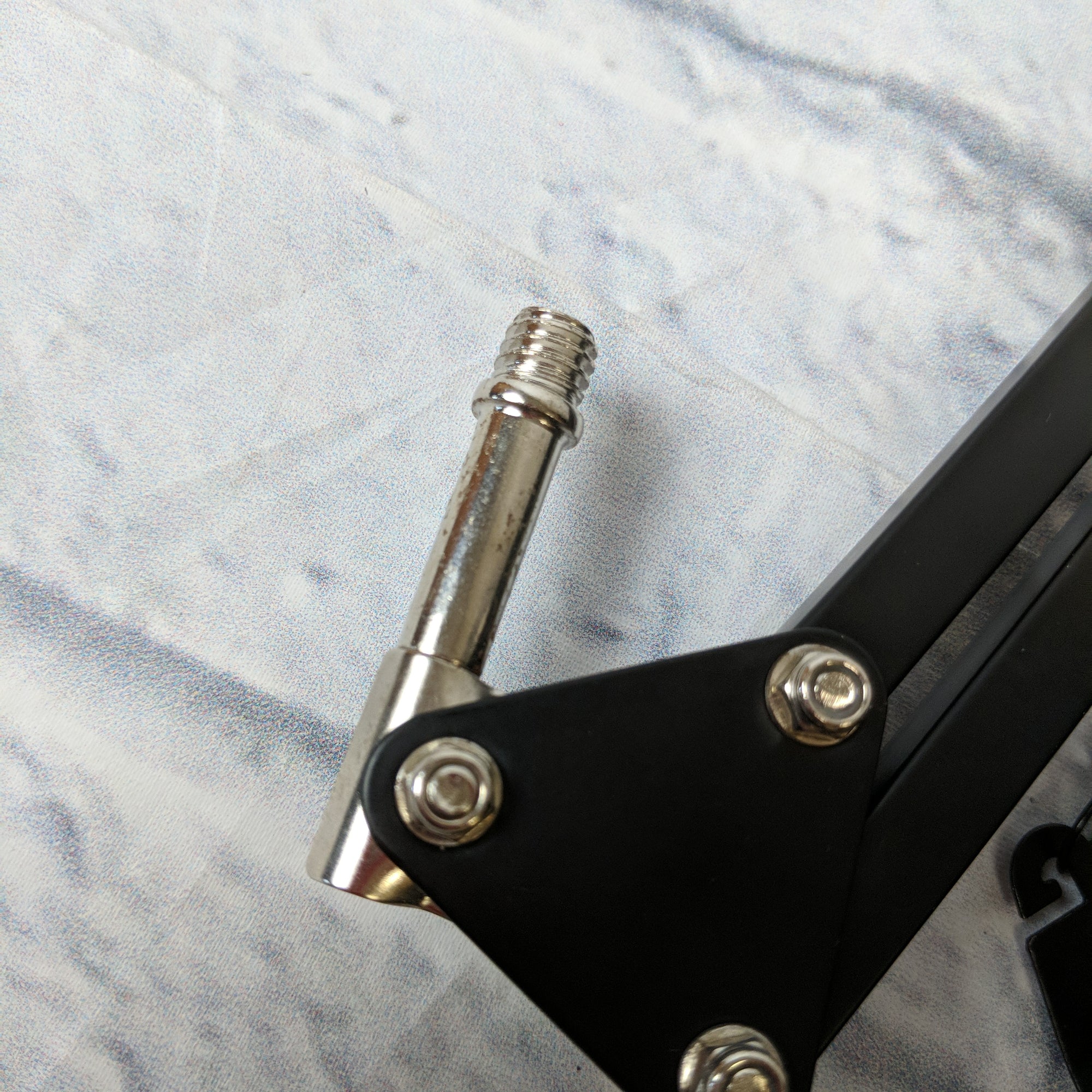 No Name Desk Mic Stand