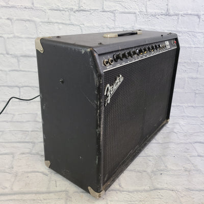 Fender FM 212R 100-Watt Solid State Guitar Combo Amplifier