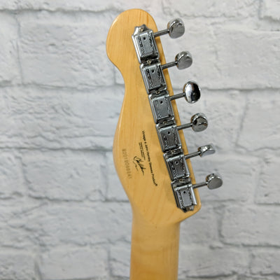 Vintage Reissued V75LB Laguna Blue Telecaster