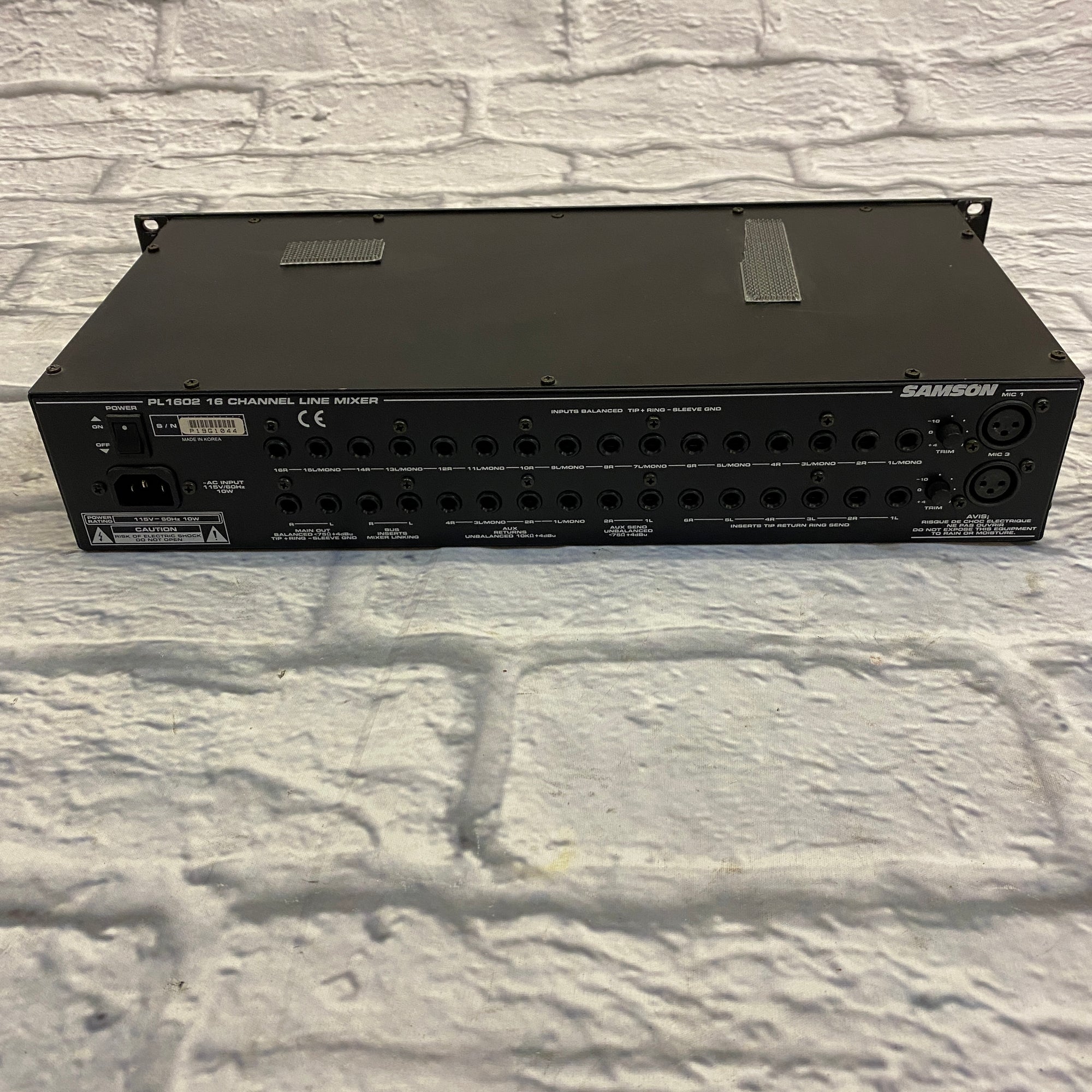 Samson PL1602 Rack Mixer