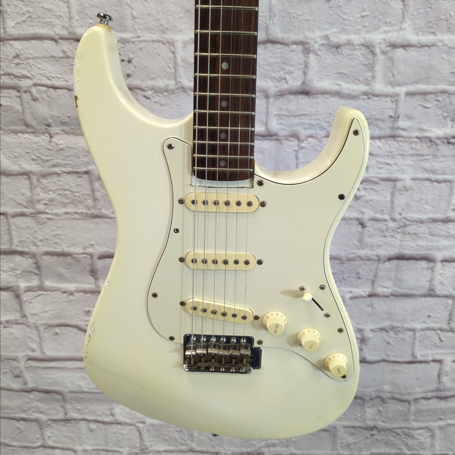 Lotus Strat Copy White 1980s Electric Guitar