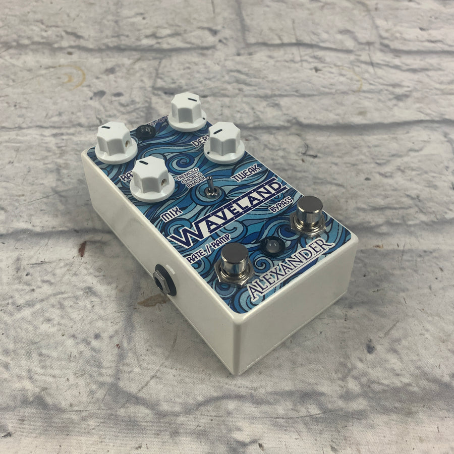 Alexander Pedals Waveland Chorus Reverb Tremolo Pedal