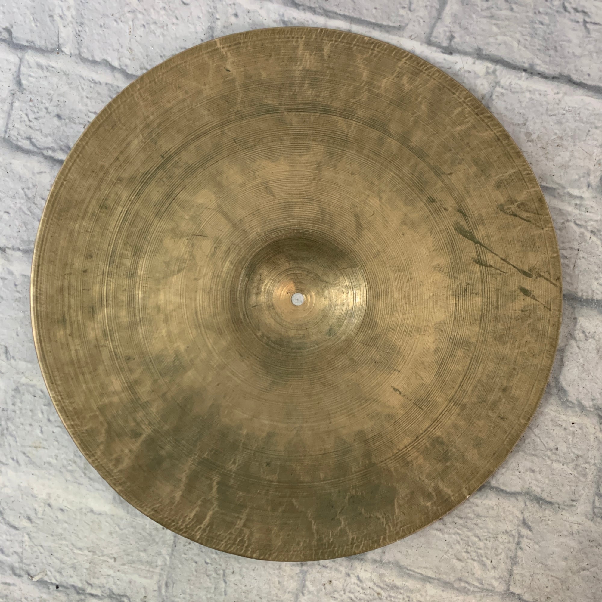 Zildjian 17.5" K Zildjian Medium Thin Ride Cymbal