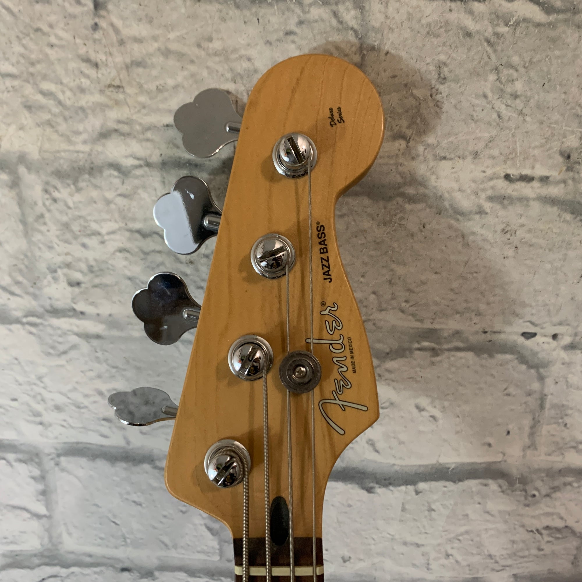 Fender MIM Jazz Bass 4 String Active Pickups