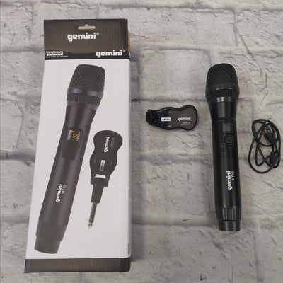 Gemini GMU-M100 UHF Wireless Handheld Microphone Outfit
