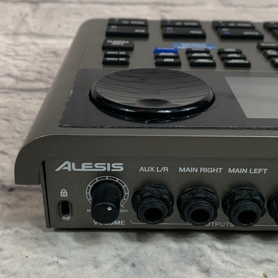 Alesis SR-18 Drum Machine