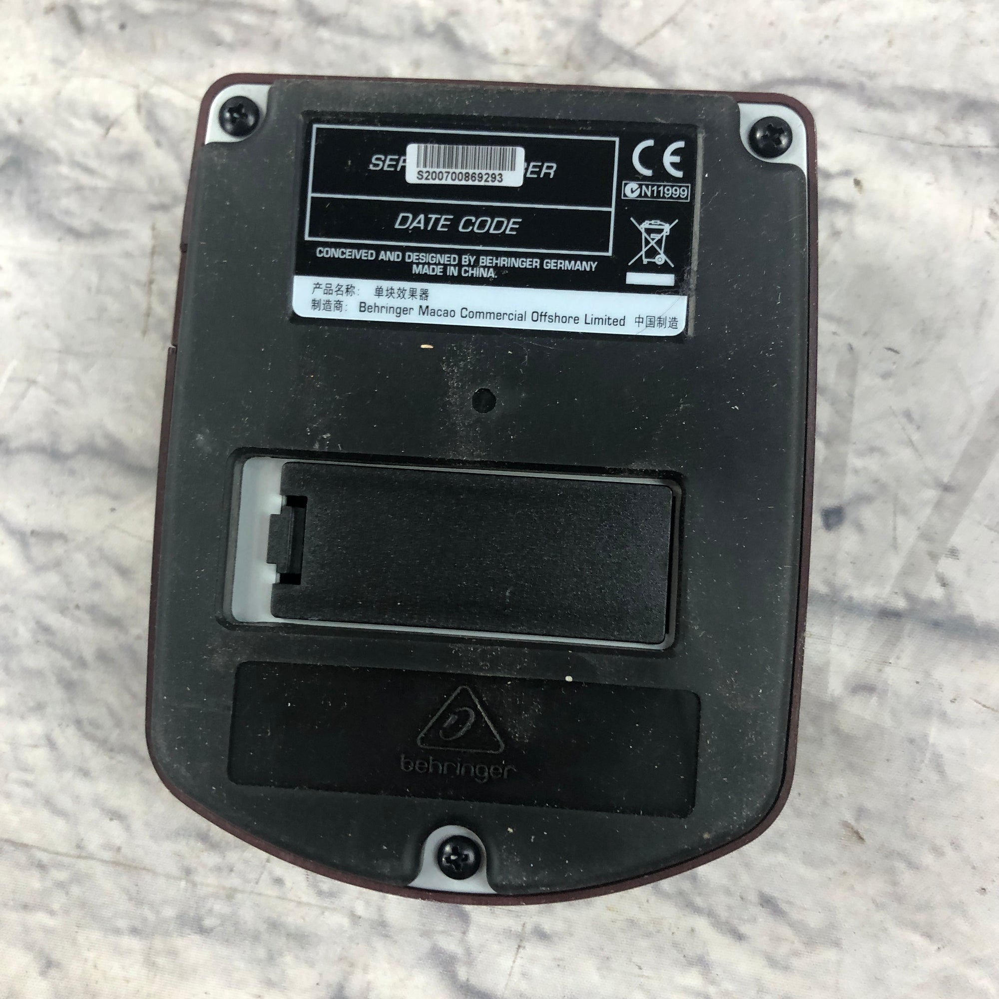 Behringer ADI21 DI Box