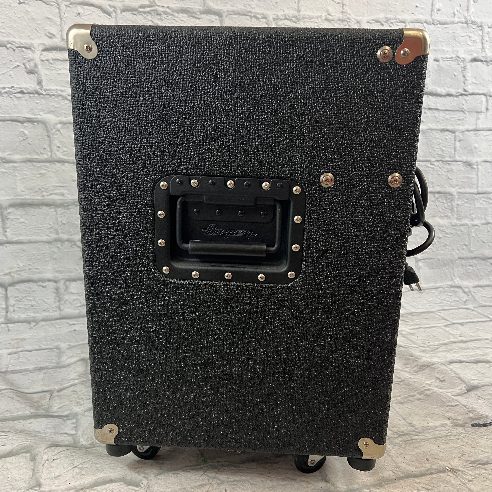 Ampeg BA115HP Bass Guitar Combo