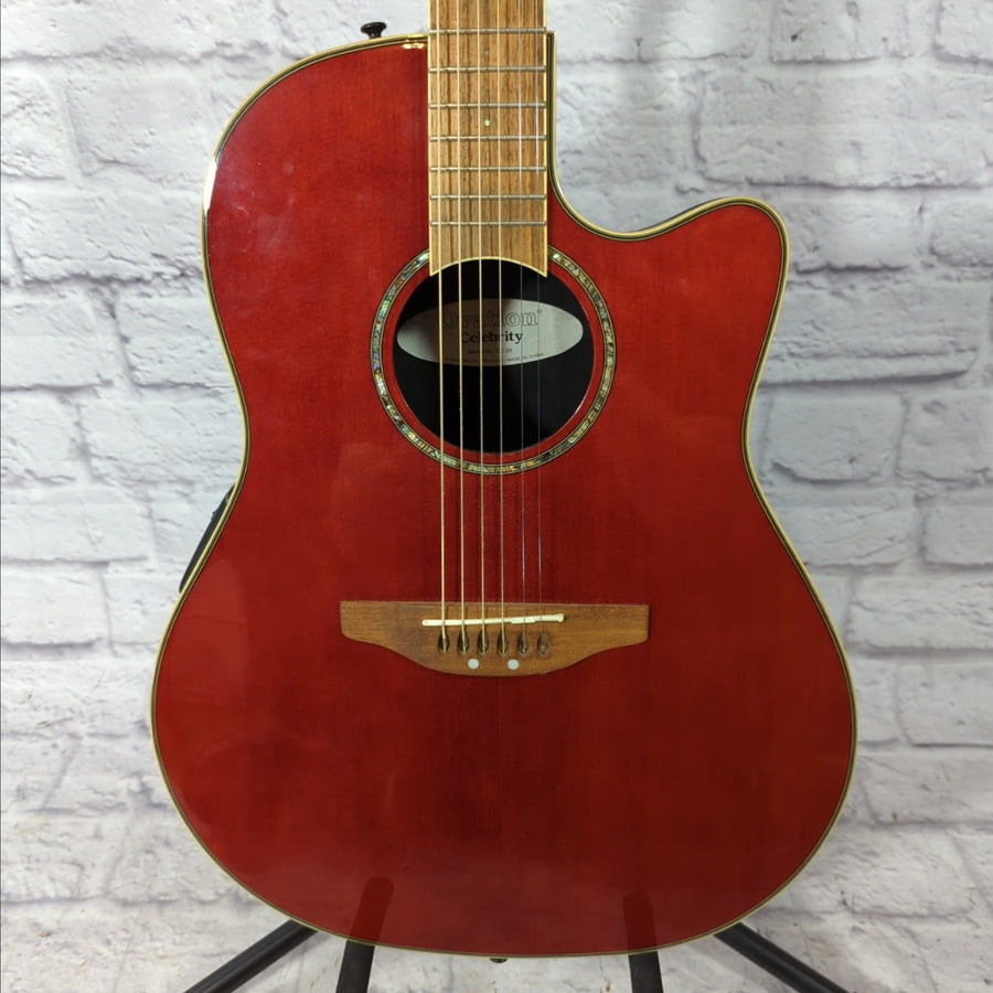 Ovation Celebrity CC28 Acoustic Electric w/ TKL Case