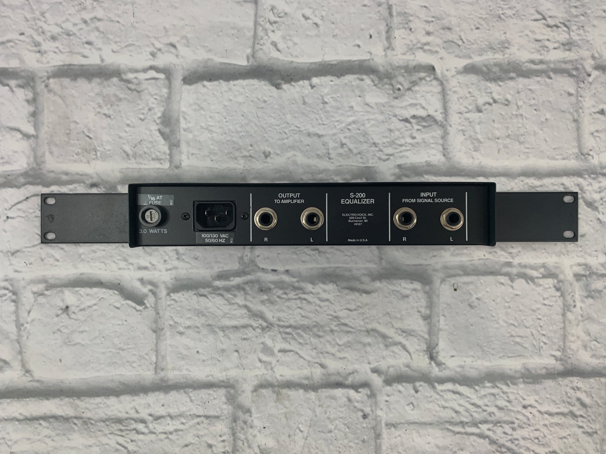 Electro-Voice S200 Equalizer - Evolution Music