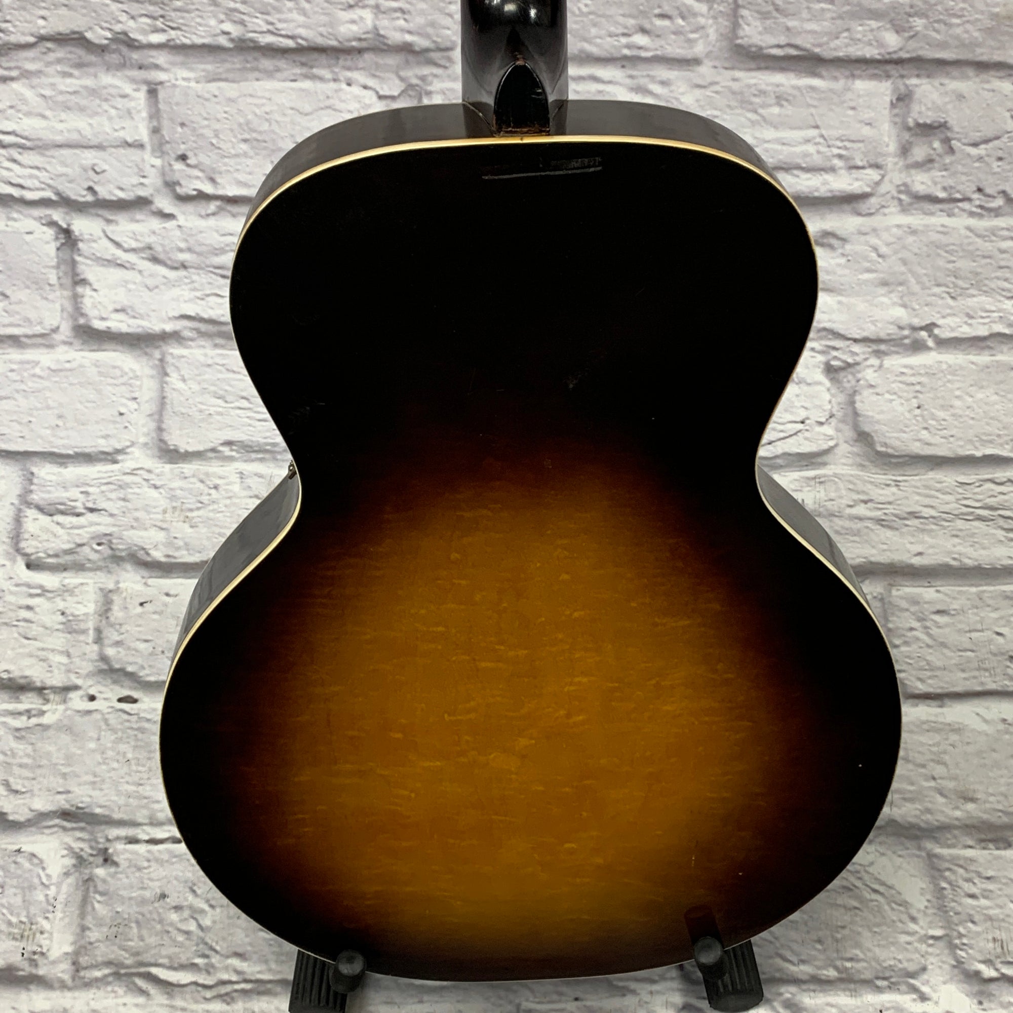 Vintage Vega D-26 Archtop Acoustic Guitar Sunburst