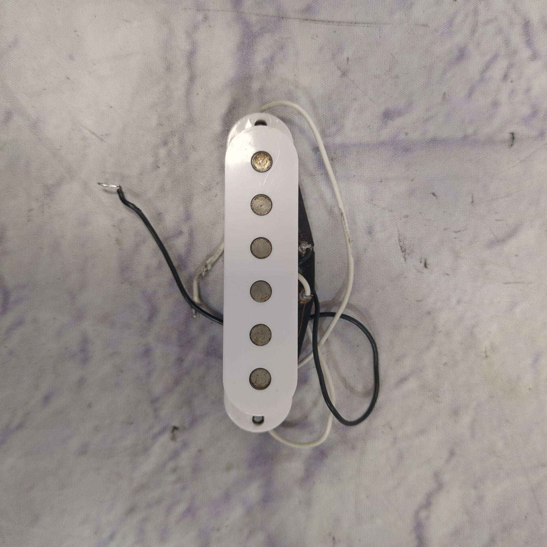 Unknown Single Coil Strat Bridge Pickup