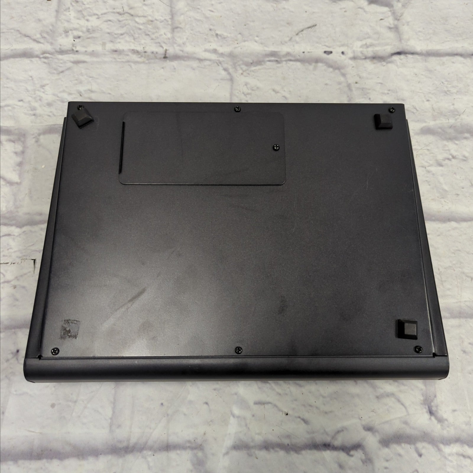 Behringer Xenyx 1002B 10-Channel Battery Powered Mixer