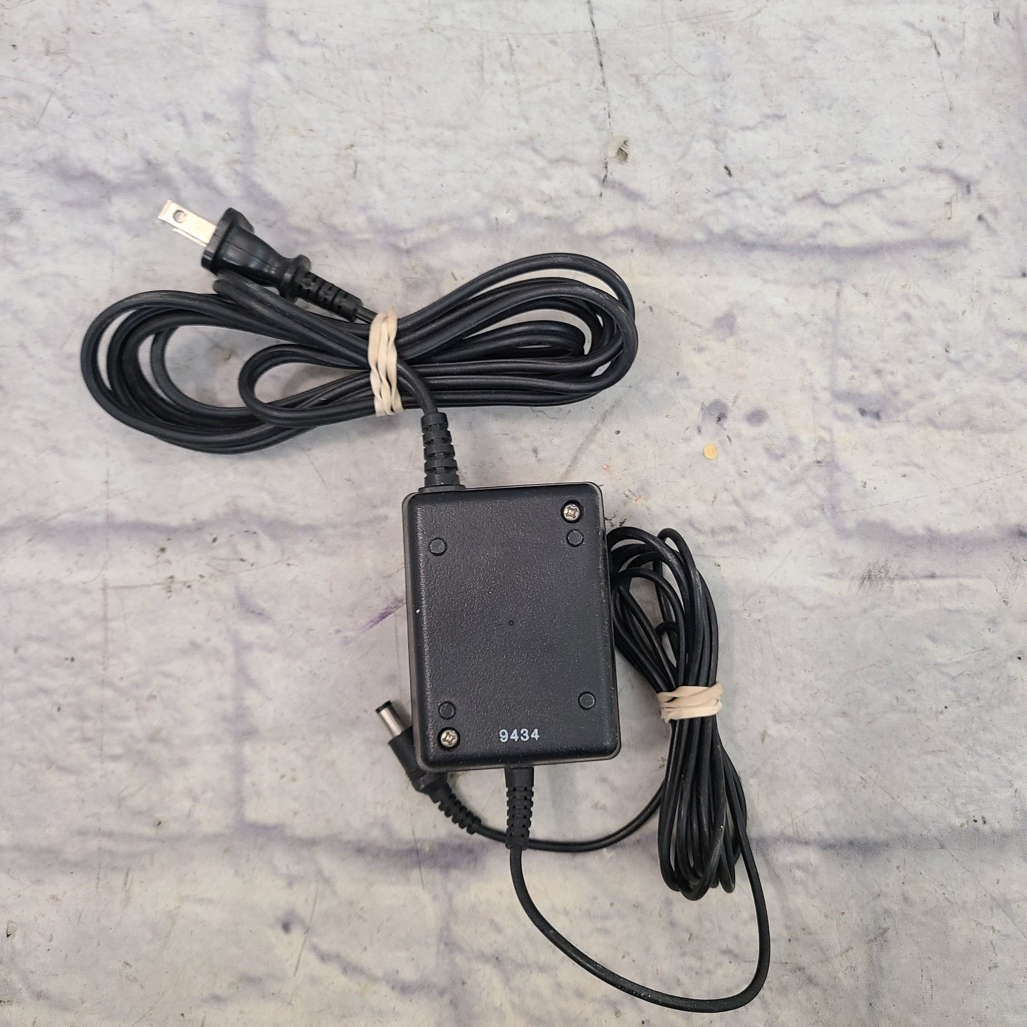 Roland ACF-120 9V AC Center Negative 500mA Power Supply