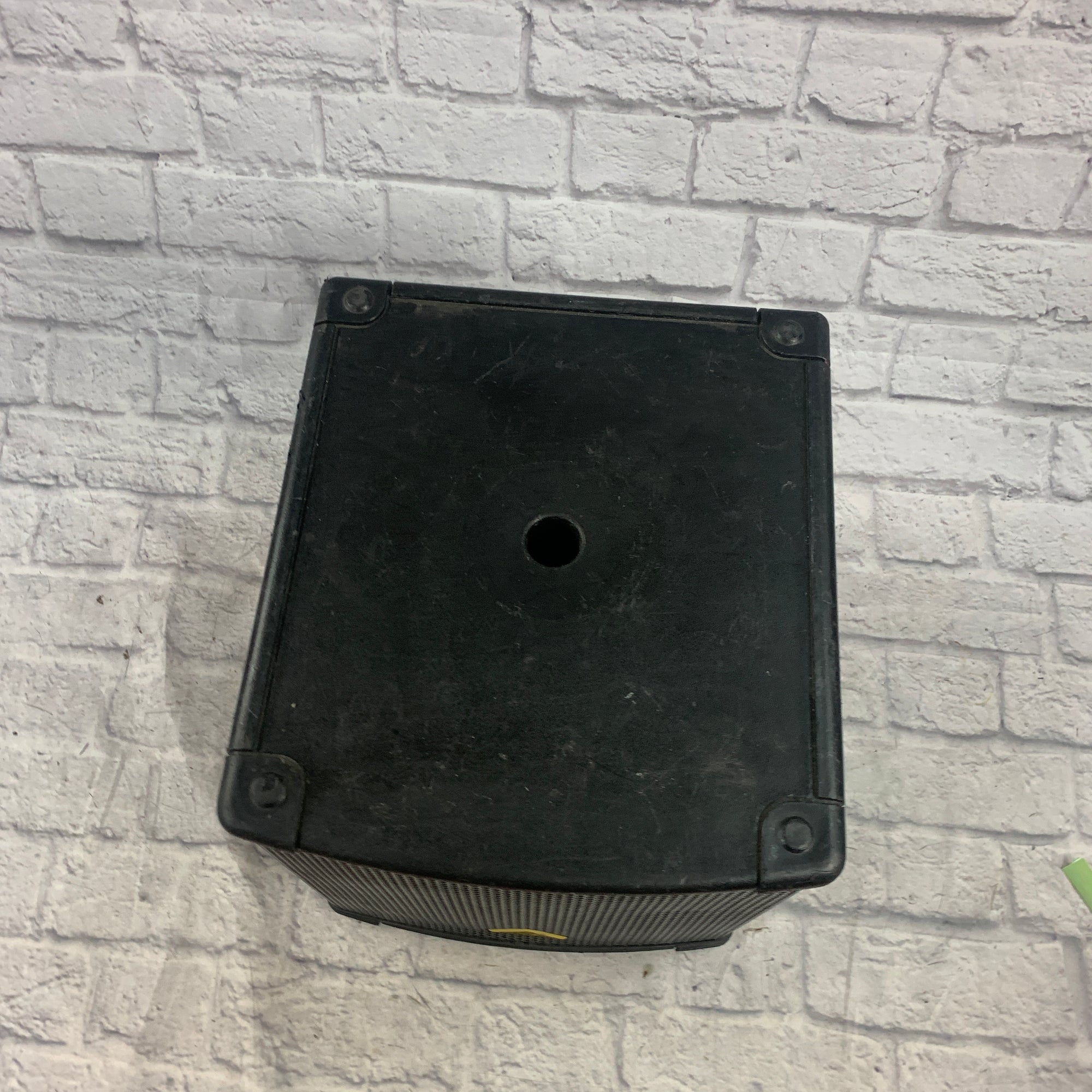 Behringer Eurolive B1200D 12" Powered Subwoofer