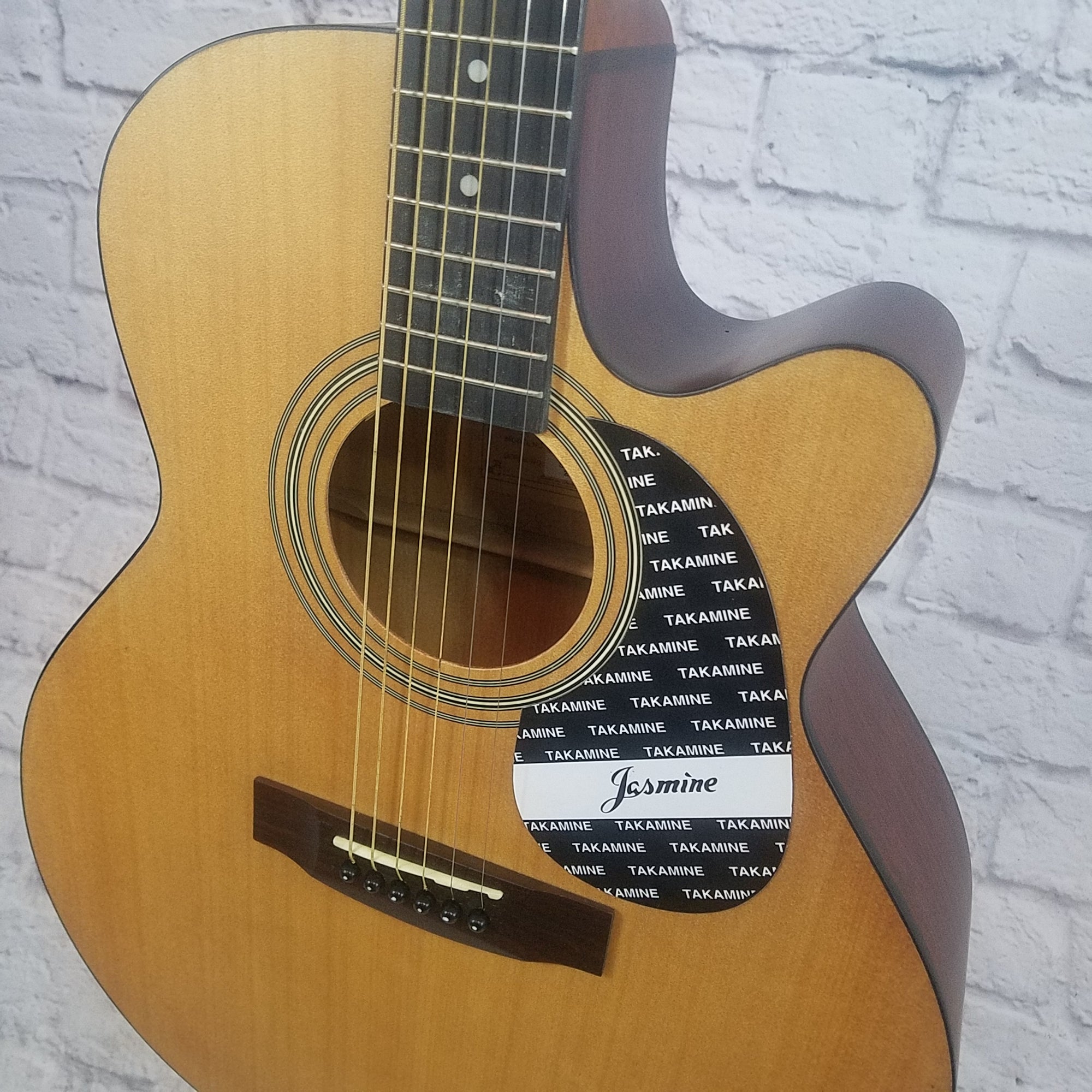 Jasmine S-34C Acoustic Guitar - Evolution Music