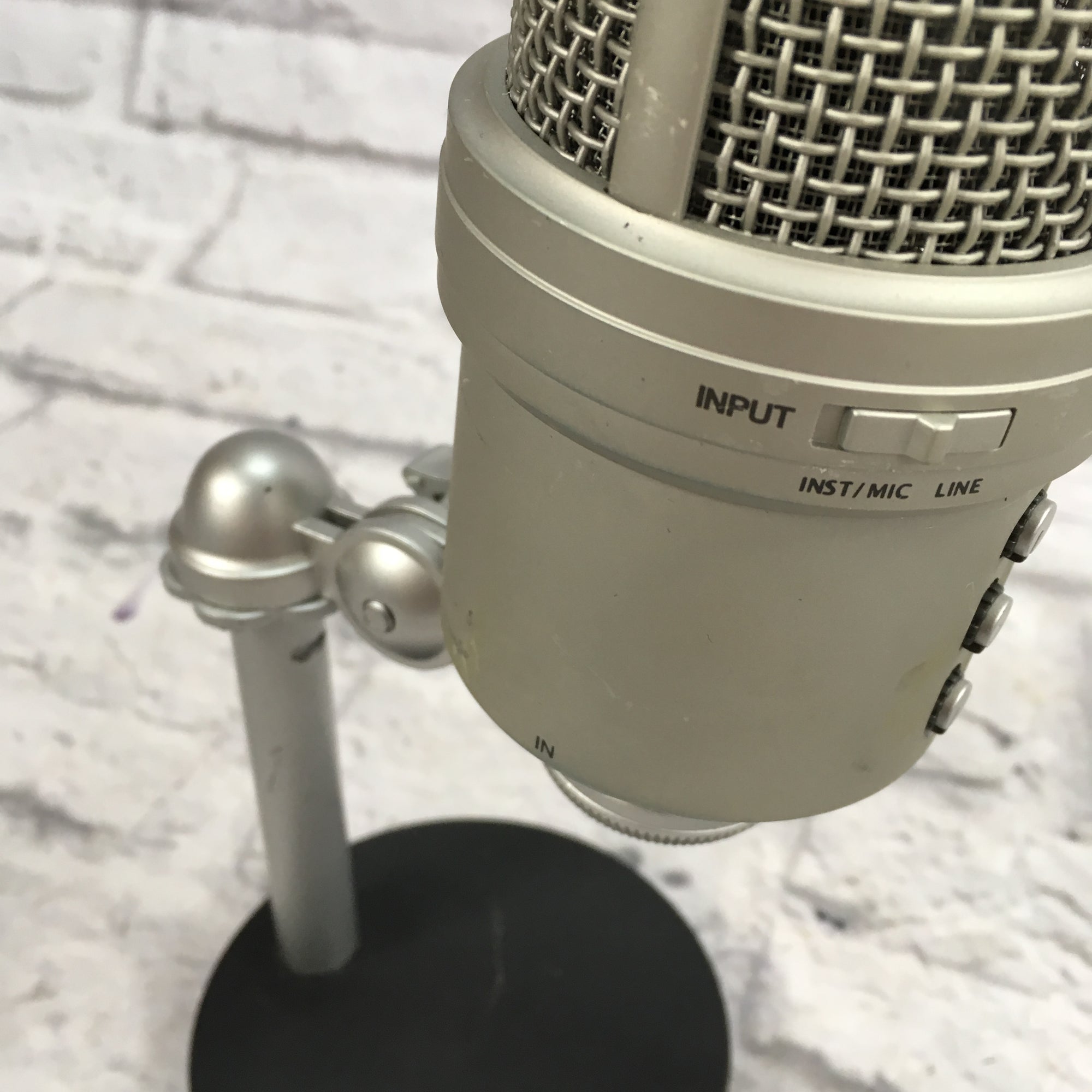 Samson G Track USB Microphone with Desktop Stand