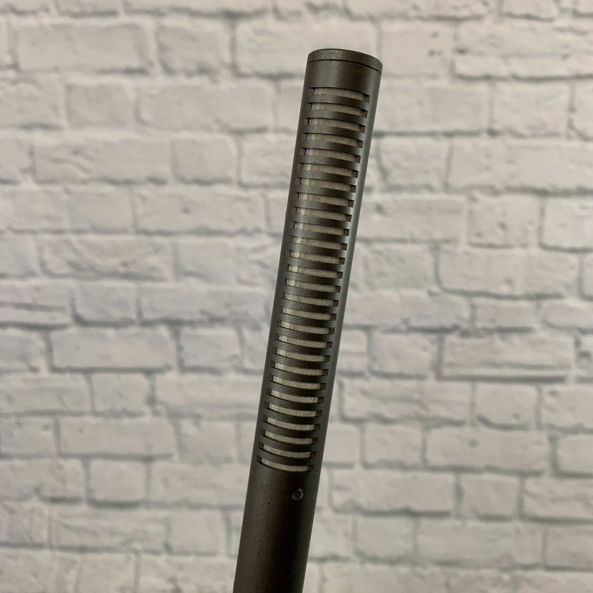 Audio-Technica AT 877 Shotgun Condenser Microphone