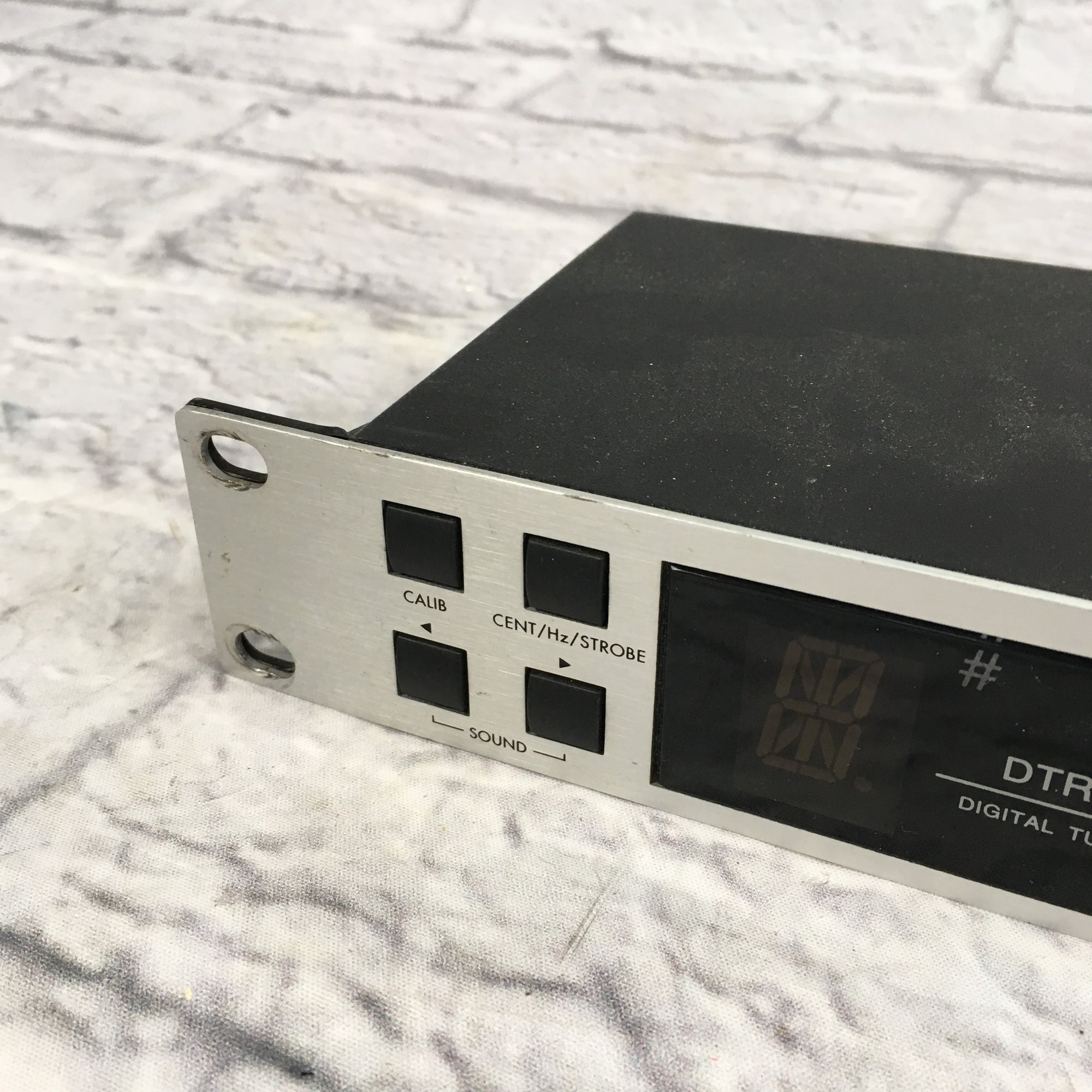 Korg DTR-1 Rack Mount Tuner