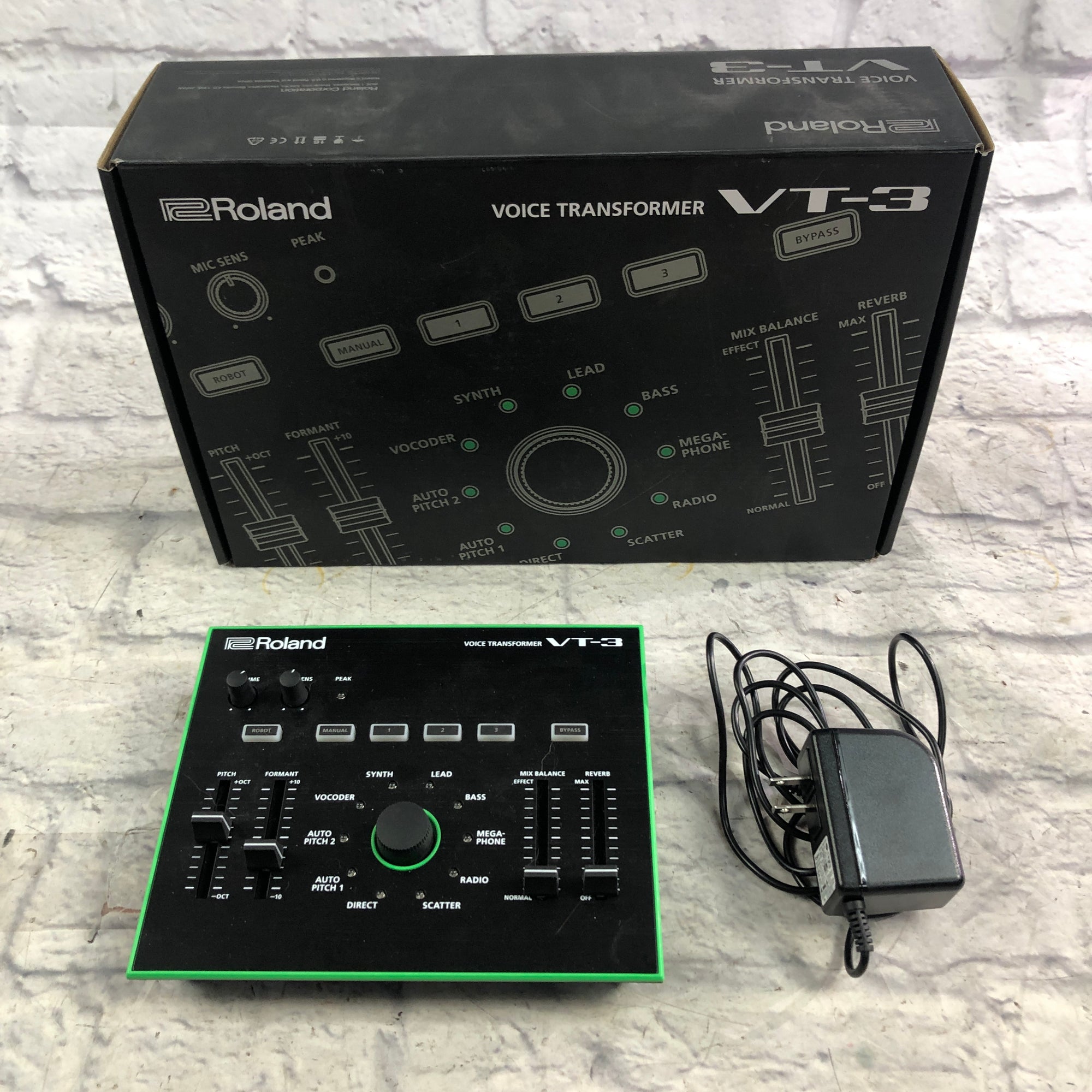 Roland VT-3 Voice Transformer Vocal Effects Unit