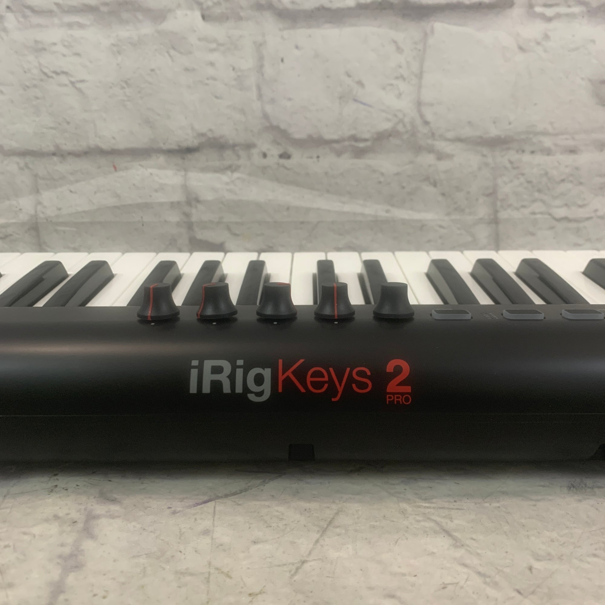 IRig Keys 2Pro Midi Controller