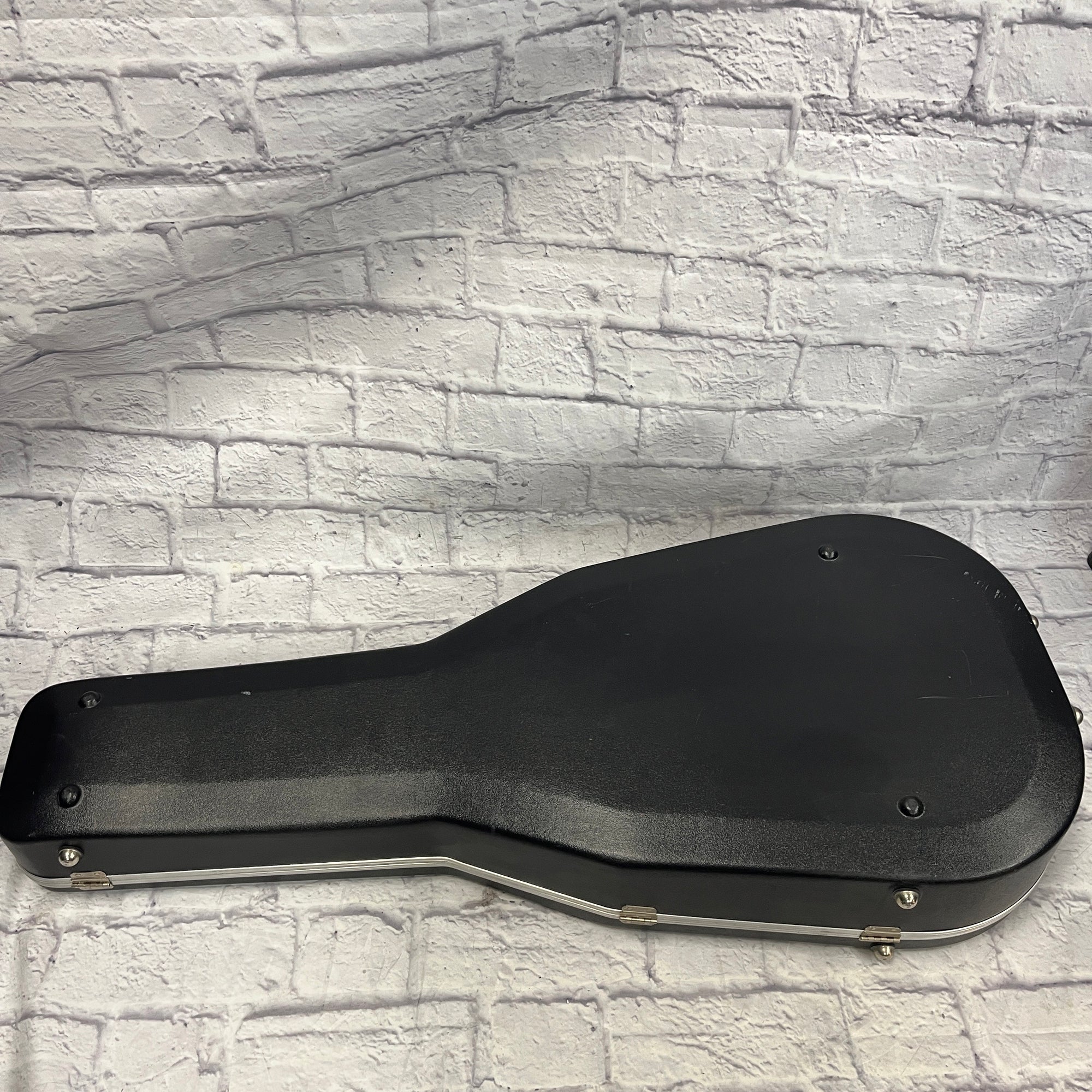 Unknown Dreadnaught Acoustic Guitar Hard Case
