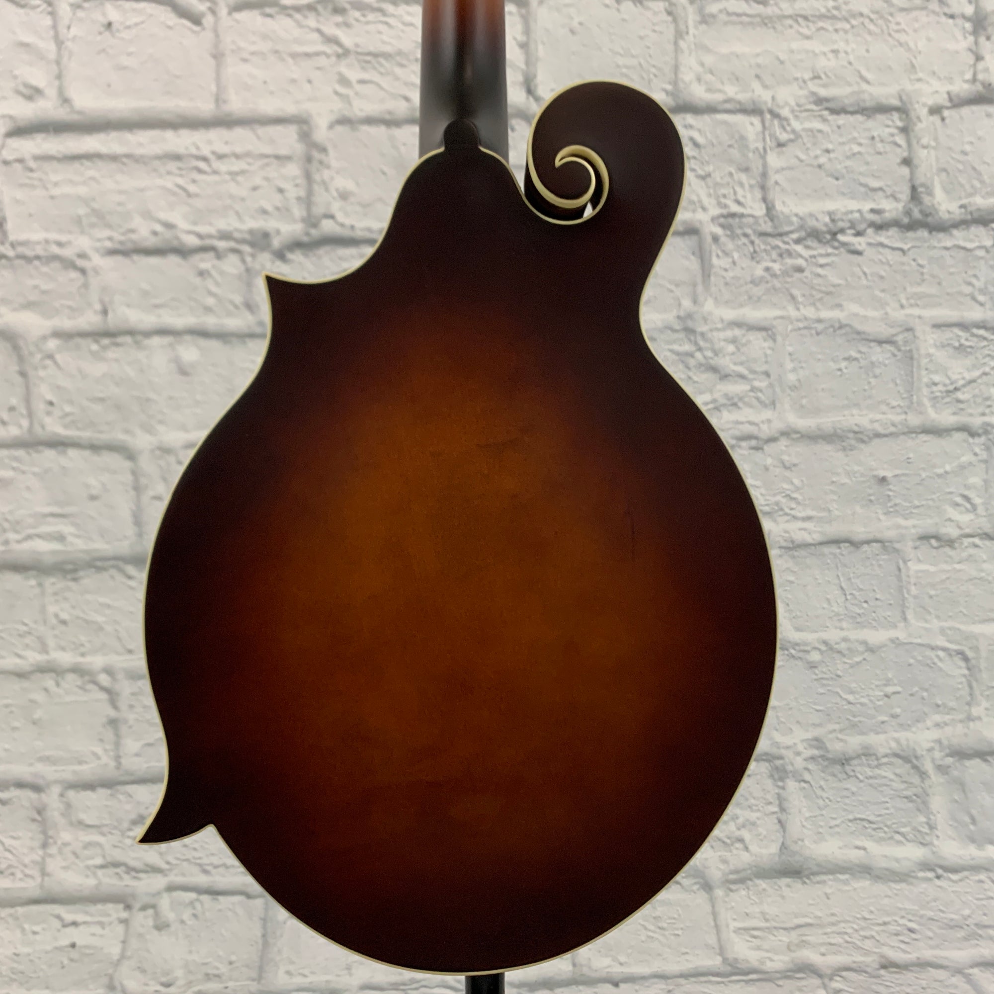The Loar F-Style Mandolin LM-310F - Brownburst