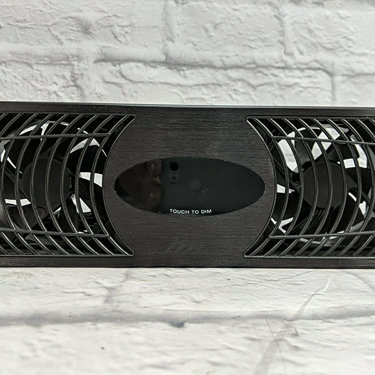 Middle Atlantic Products UQFP-4DRA Rack Fan Panel with Thermometer