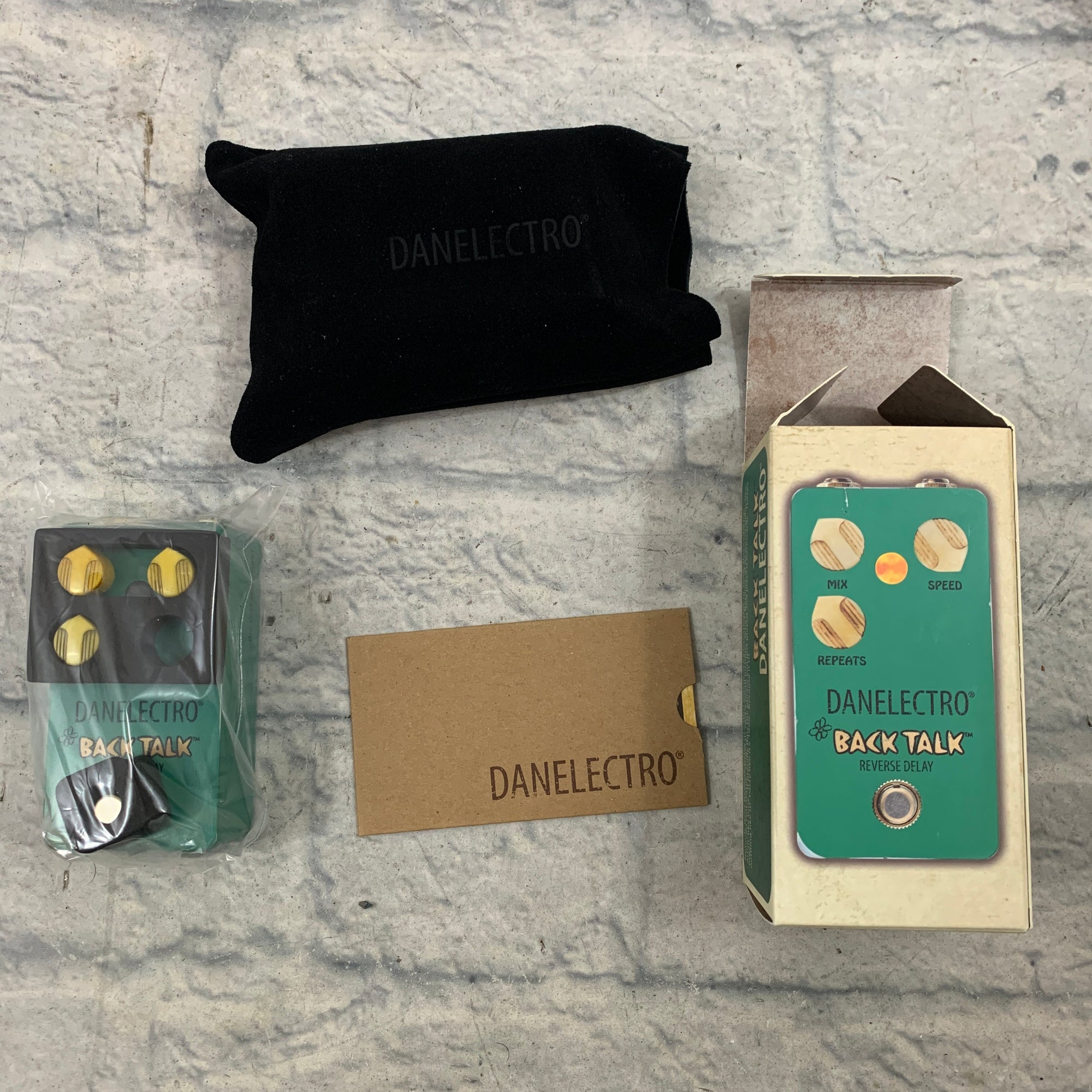 Danelectro BAC-1 Back Talk Reverse Delay Pedal - Evolution Music