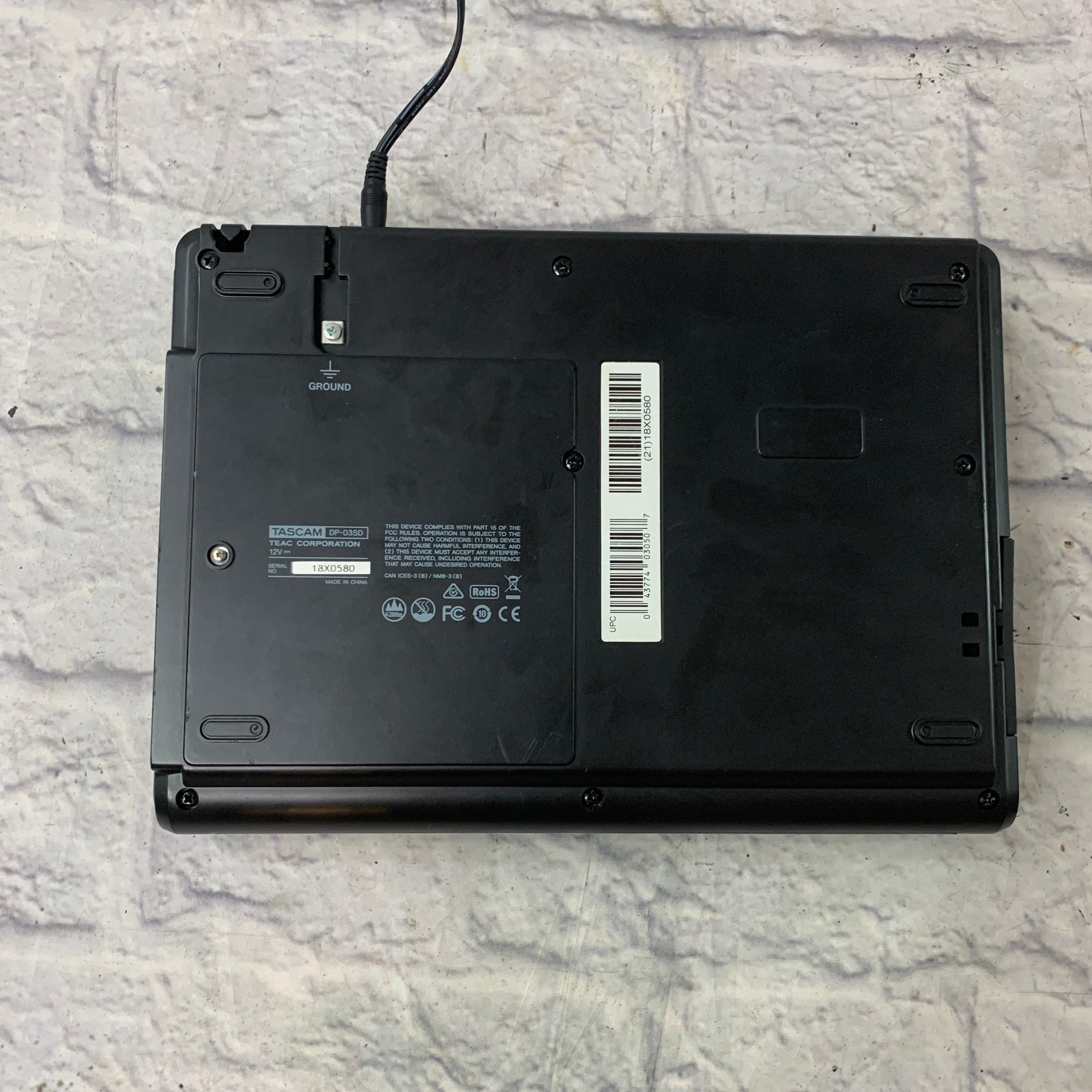 Tascam Portastudio DP-03SD 8 Track Digital Recorder