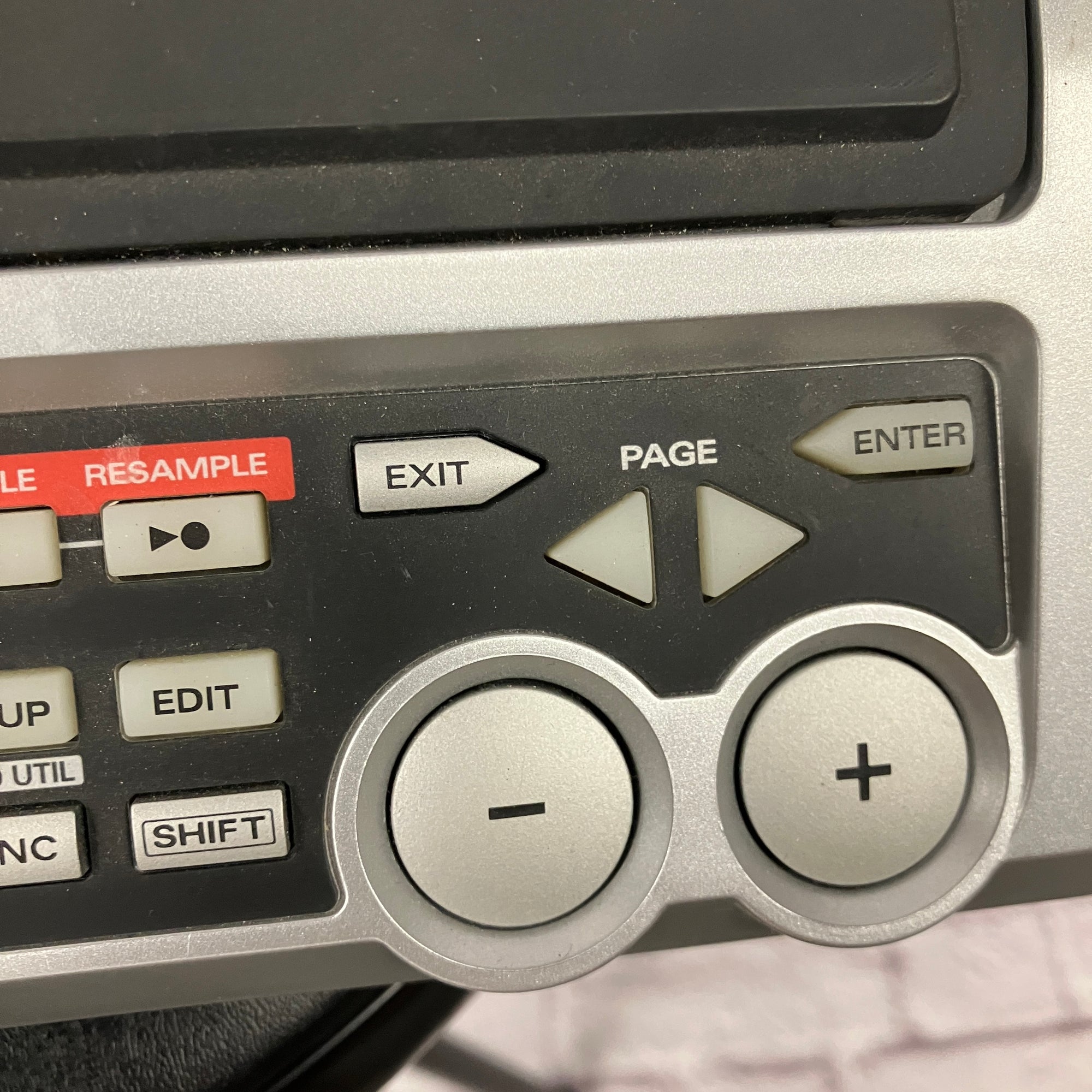 Roland SPD-S 9 Zone Digital Percussion Sampling Pad