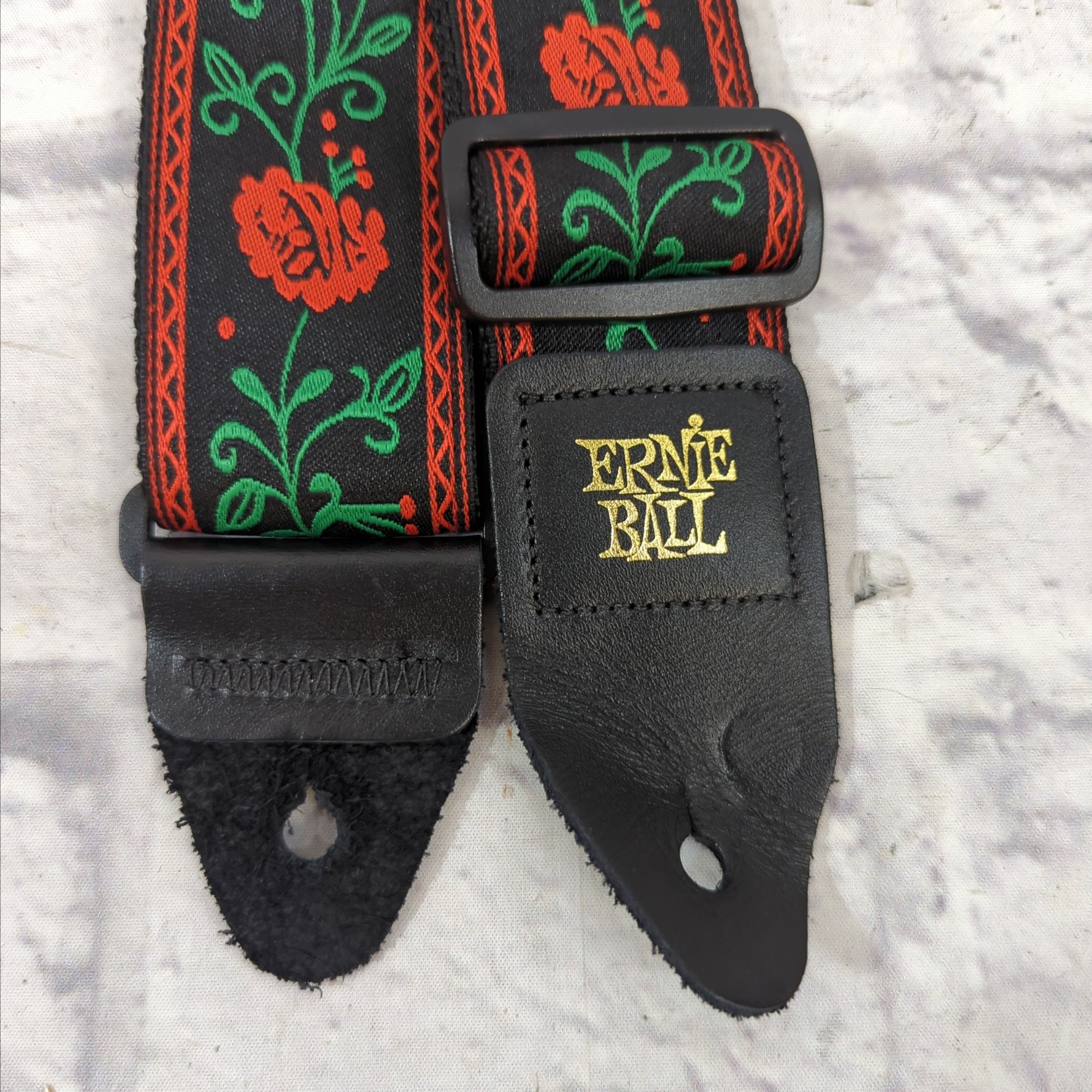 Ernie Ball Spanish Rose Jacquard Guitar Strap