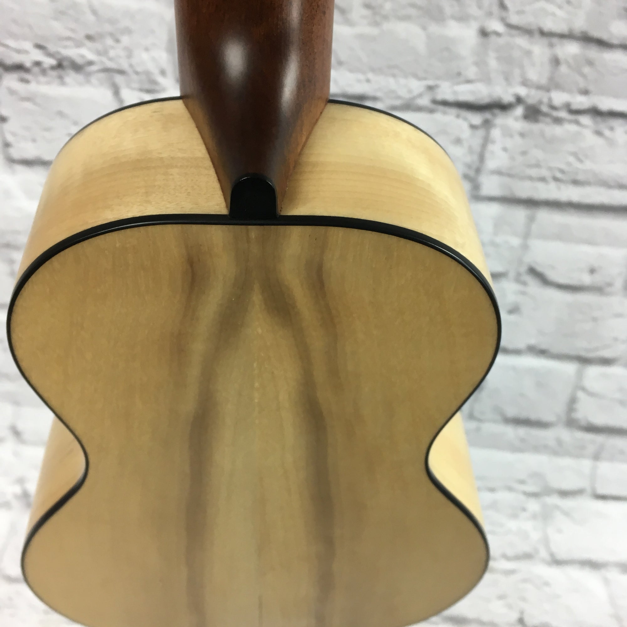 Breedlove Pursuit Ex Cu S Concert Ukulele
